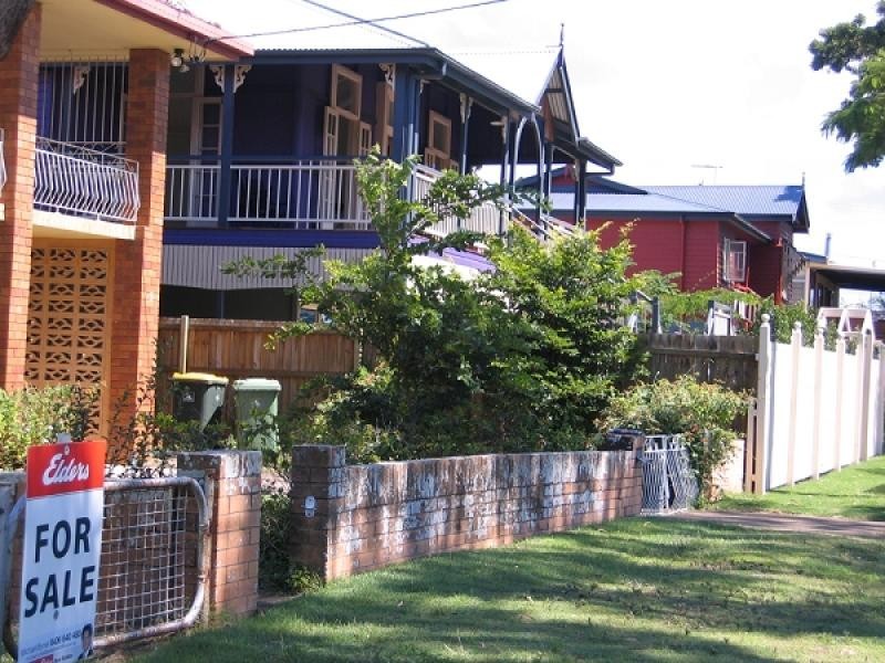 7 Thurecht Parade, Scarborough QLD 4020