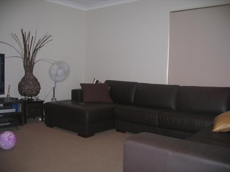 26 Kurrajong Circuit, North Lakes QLD 4509