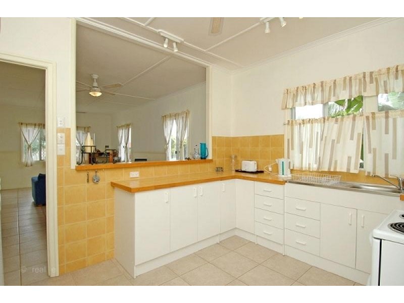 47 Collins Street, Woody Point QLD 4019