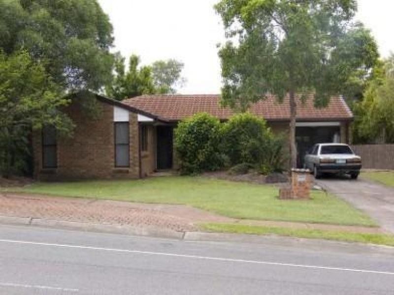 97 Village Way, Oxenford QLD 4210