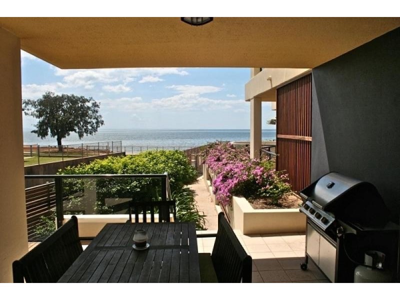 Apartment 1, 46 Prince Edward Parade, Redcliffe QLD 4020