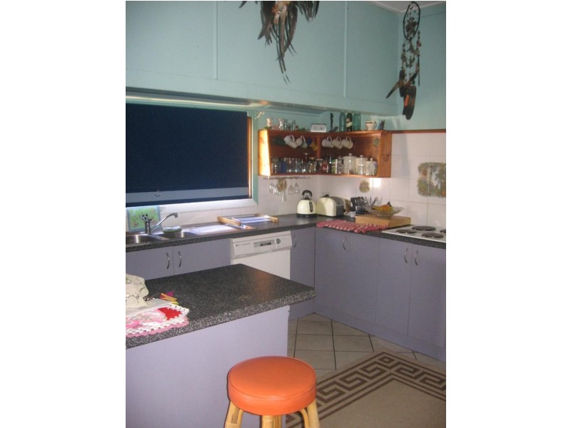 8 Murphy Street, Scarborough QLD 4020