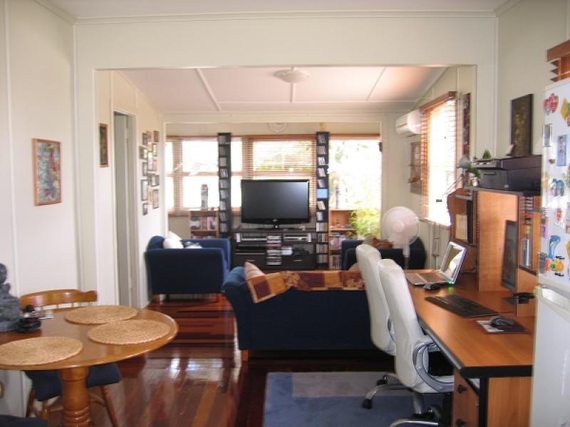 15 Welch Street, Clontarf QLD 4019