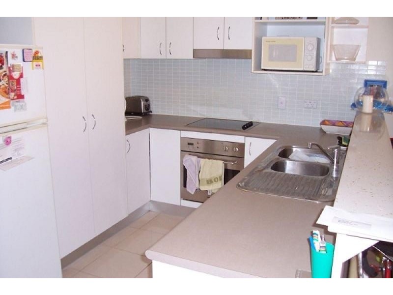 Unit 3, 76 Johns Street, Redcliffe QLD 4020