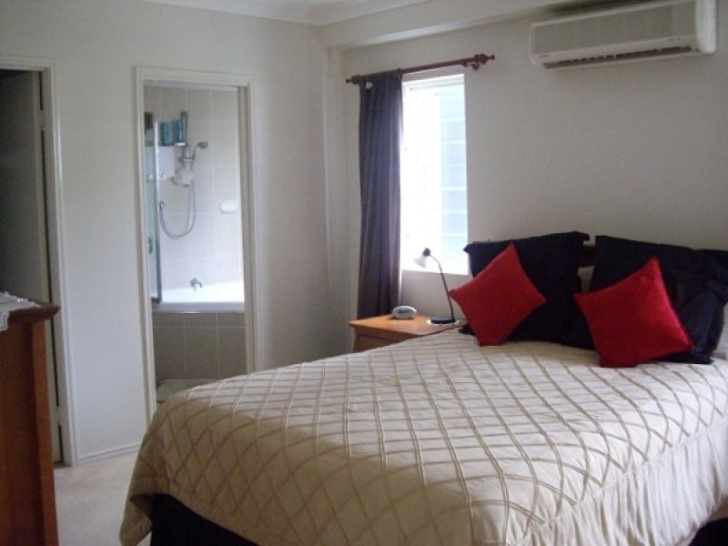 Scarborough QLD 4020