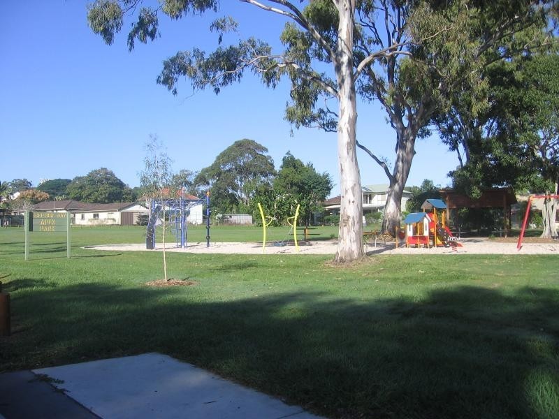 27 Sampson Street, Deception Bay QLD 4508