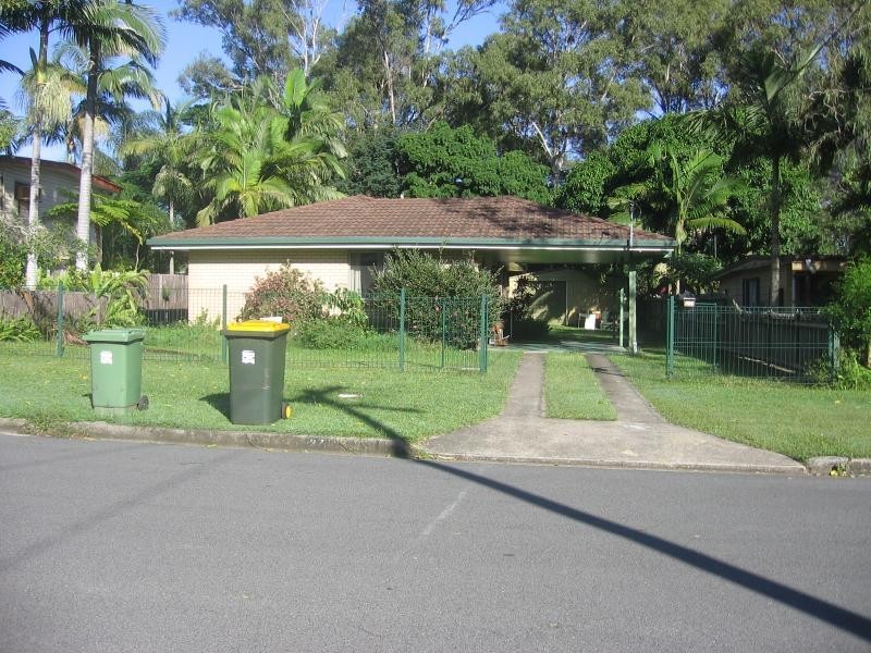 27 Sampson Street, Deception Bay QLD 4508