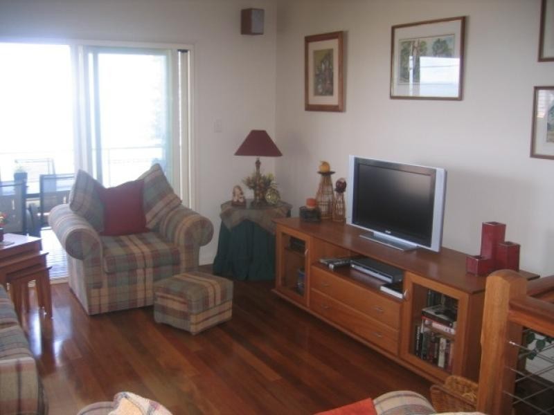 57 Flinders Parade, Scarborough QLD 4020