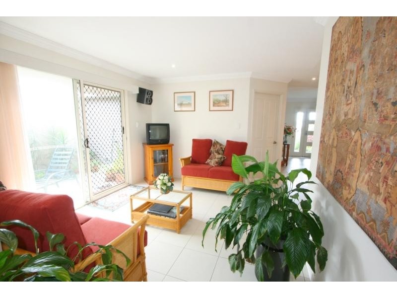 57 Flinders Parade, Scarborough QLD 4020