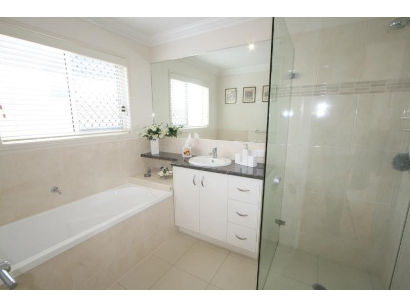 57 Flinders Parade, Scarborough QLD 4020