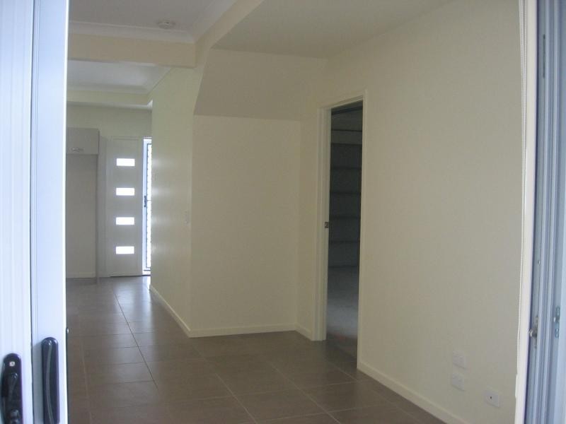 Unit 2/94 Turner Street, Scarborough QLD 4020