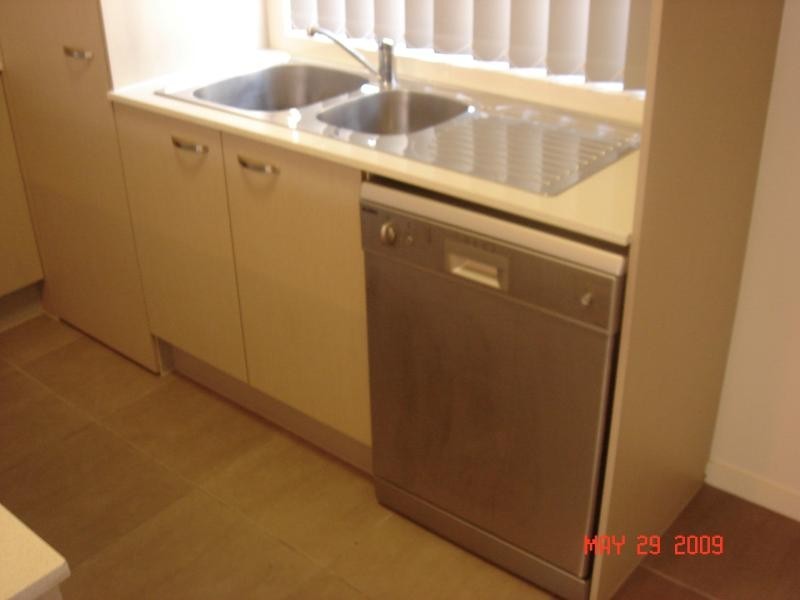 Unit 1/96 Turner Street, Scarborough QLD 4020
