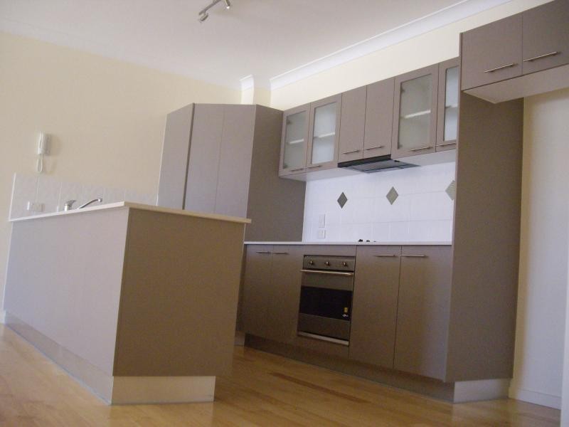 Unit 14/28 Murphy Street, Scarborough QLD 4020