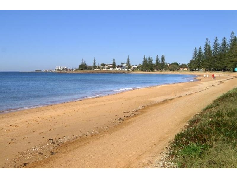 194 HORNIBROOK ESPLANADE, Clontarf QLD 4019