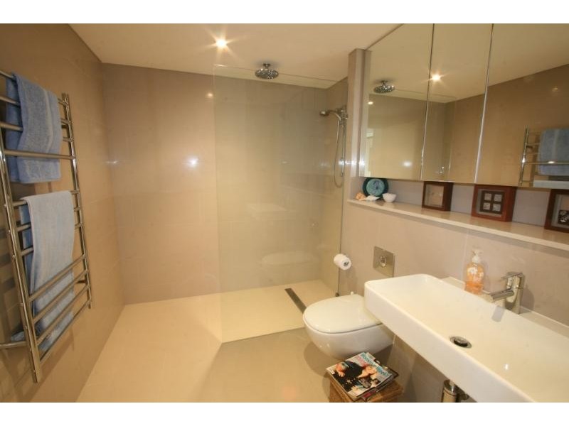 Apartment 38/65 landsborough Ave, Scarborough QLD 4020
