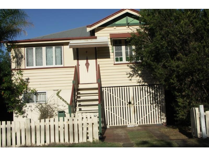 2-6 Sutton Street, Redcliffe QLD 4020