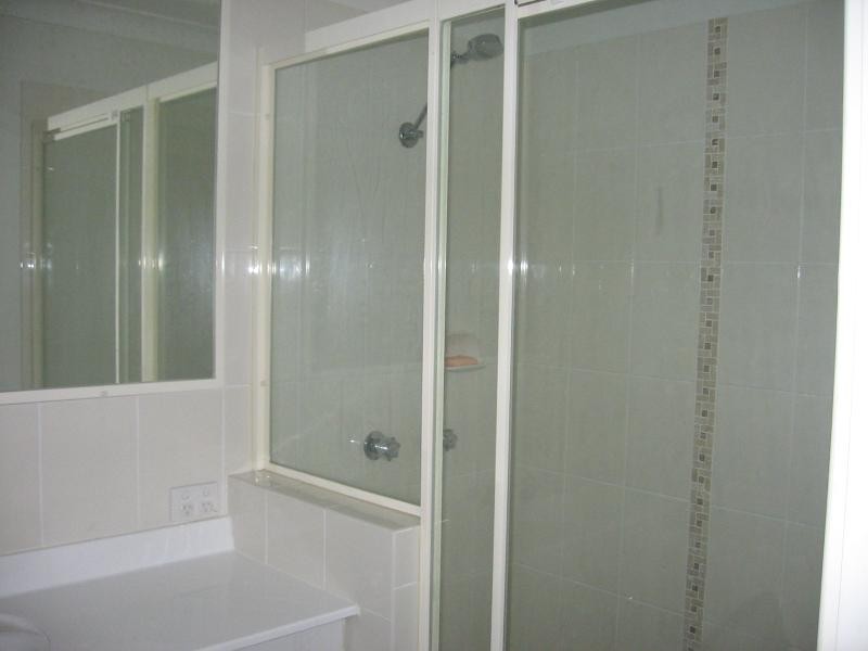 63 HIGGS STREET, Rothwell QLD 4022