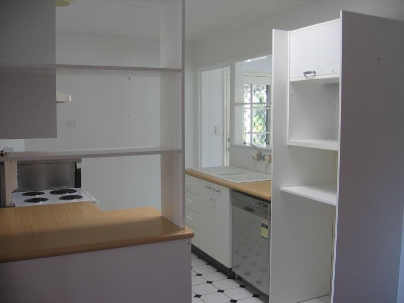 29 Michel Road, Scarborough QLD 4020