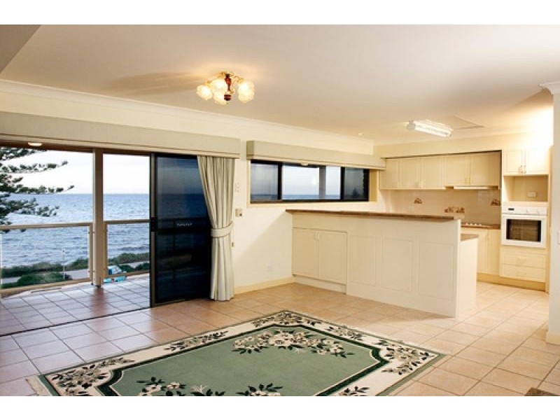 Apartment 1/49 MARGATE PARADE, Margate QLD 4019