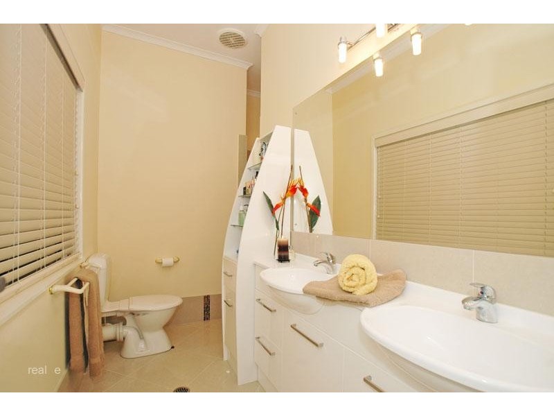 12 Orchid St, Redcliffe QLD 4020