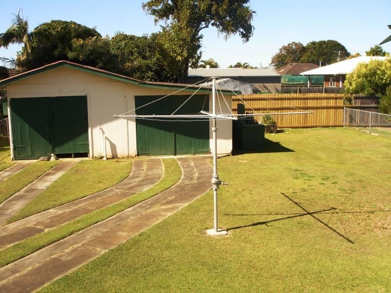 124 MAINE ROAD, Clontarf QLD 4019