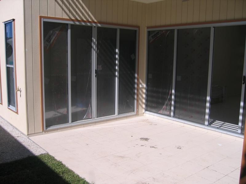 Apartment 1/376 Scarborough, Scarborough QLD 4020