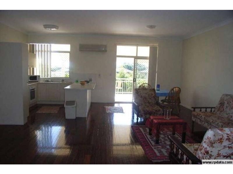 Unit 6/17 Donkin Street, Scarborough QLD 4020