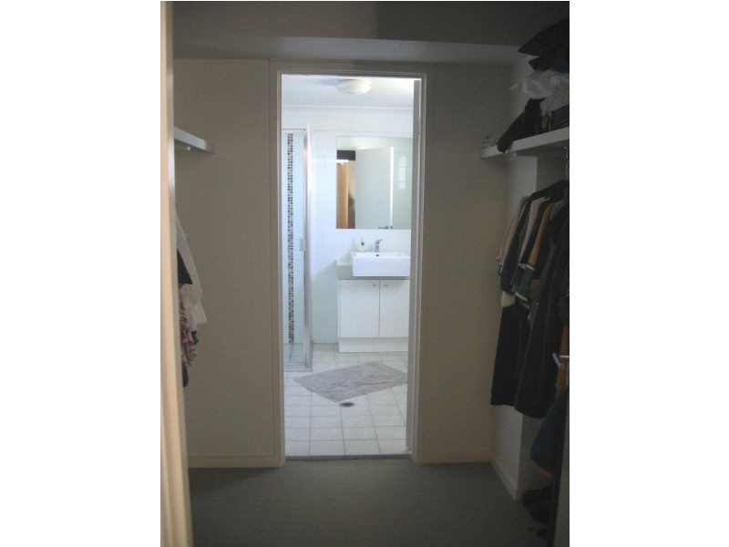 Apartment 15/8 Bunton Street, Scarborough QLD 4020