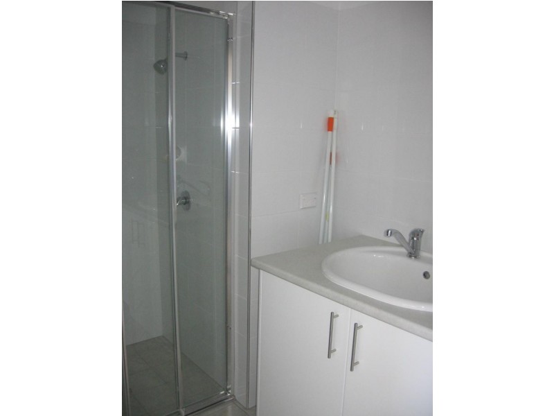 Apartment 15/8 Bunton Street, Scarborough QLD 4020