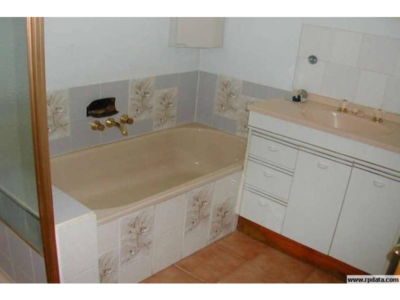 1/12 Silvester Street, Redcliffe QLD 4020