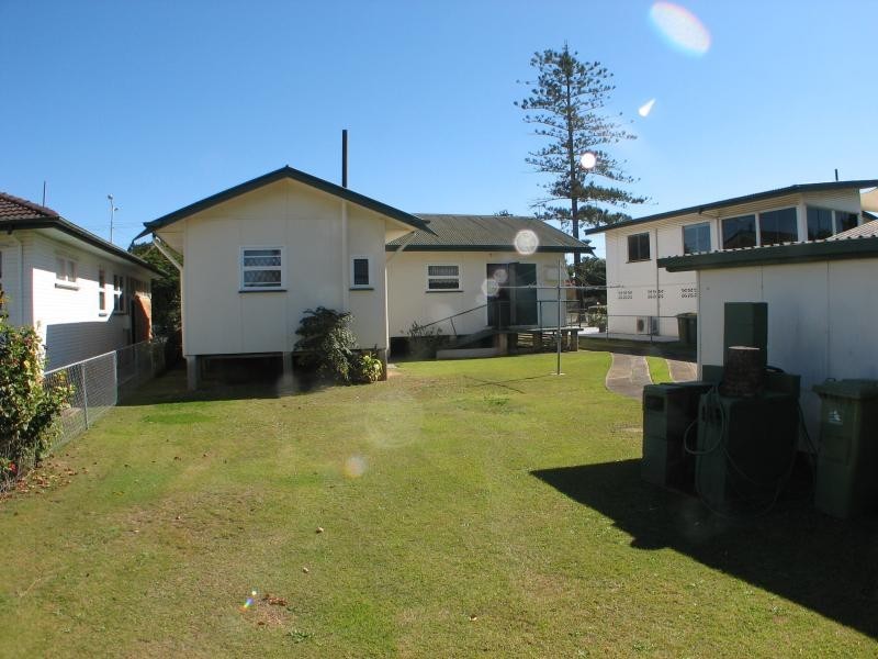 124 MAINE ROAD, Clontarf QLD 4019