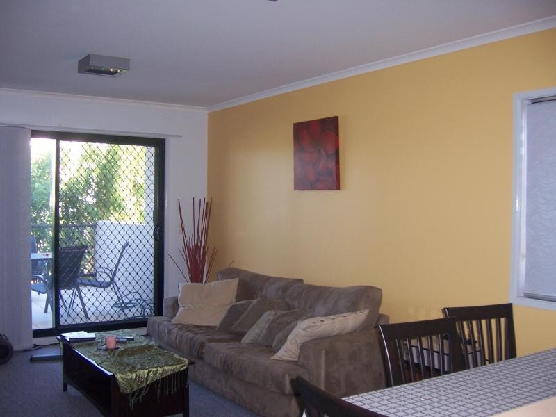 Unit 13/82 Mein St, Scarborough QLD 4020