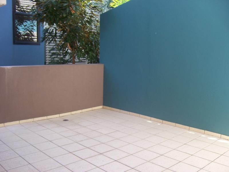 Unit 13/82 Mein St, Scarborough QLD 4020