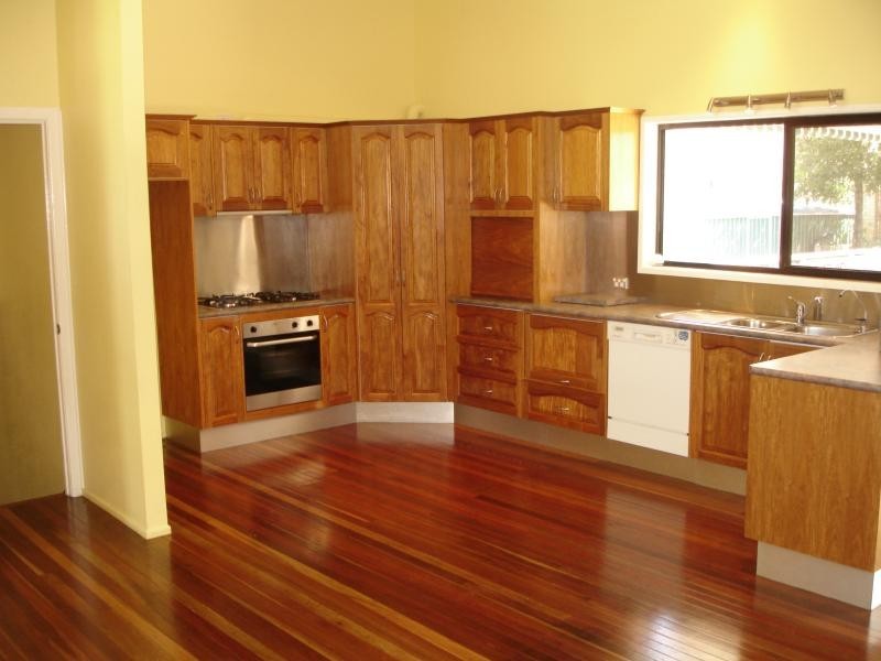 28 Shea Street, Scarborough QLD 4020