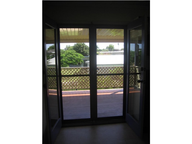 11 Recreation Street, Redcliffe QLD 4020