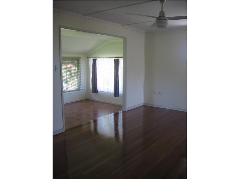 11 Recreation Street, Redcliffe QLD 4020