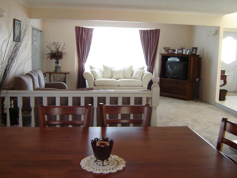 4 CONSTELLATION COURT, Newport QLD 4020