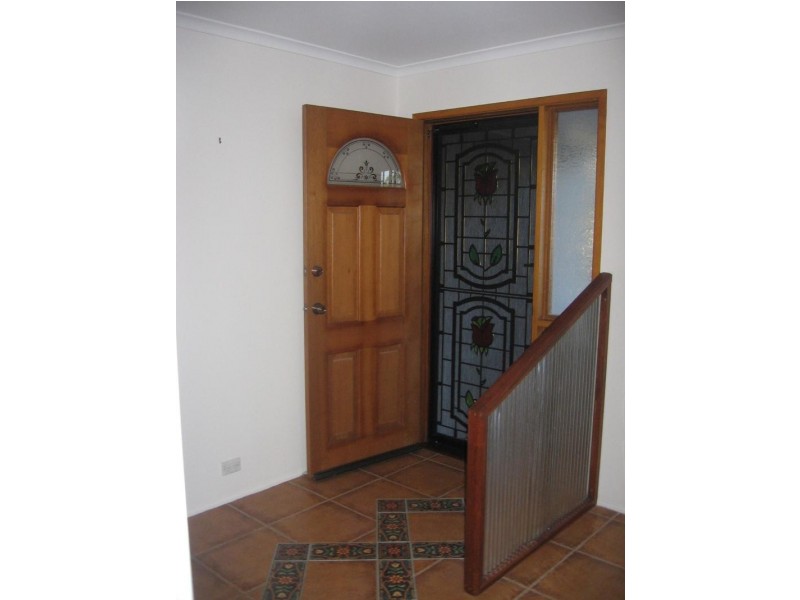 27 Benson Street, Scarborough QLD 4020