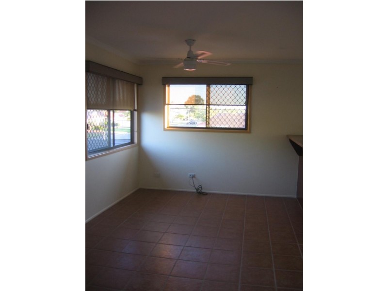 27 Benson Street, Scarborough QLD 4020