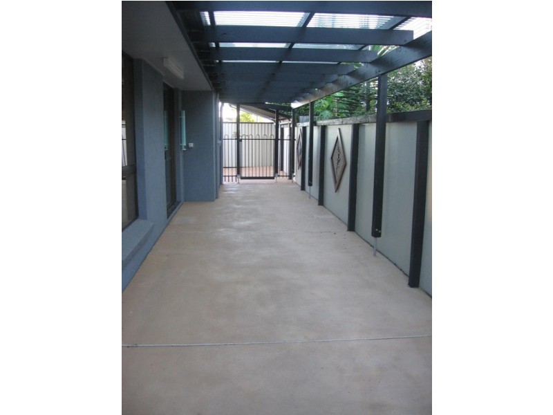 27 Benson Street, Scarborough QLD 4020