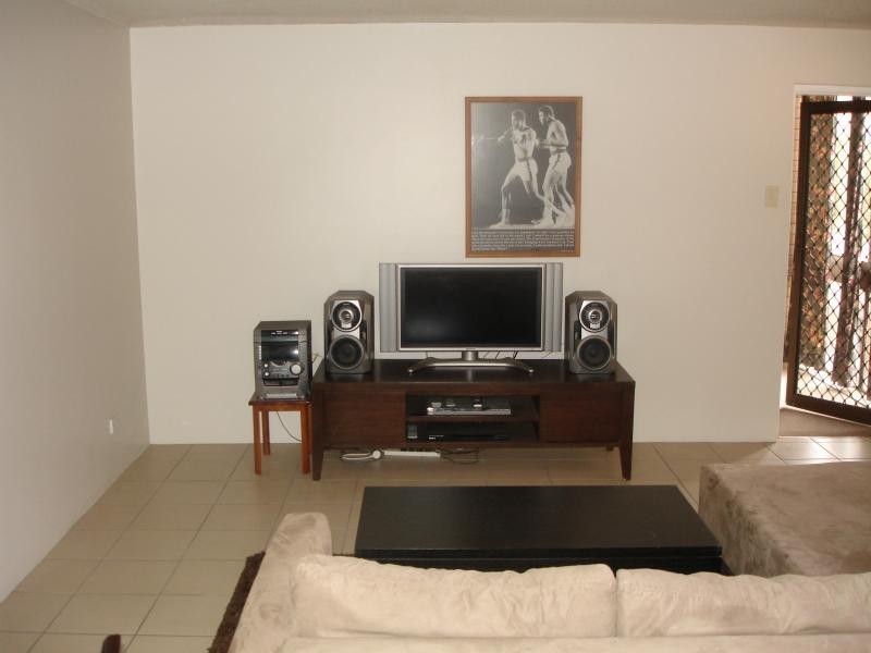 3/17 DOWNS STREET, Redcliffe QLD 4020