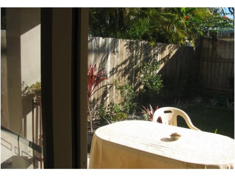 1/1 Gerald Avenue, Clontarf QLD 4019