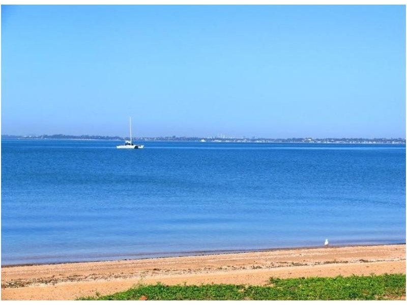 1/1 Gerald Avenue, Clontarf QLD 4019