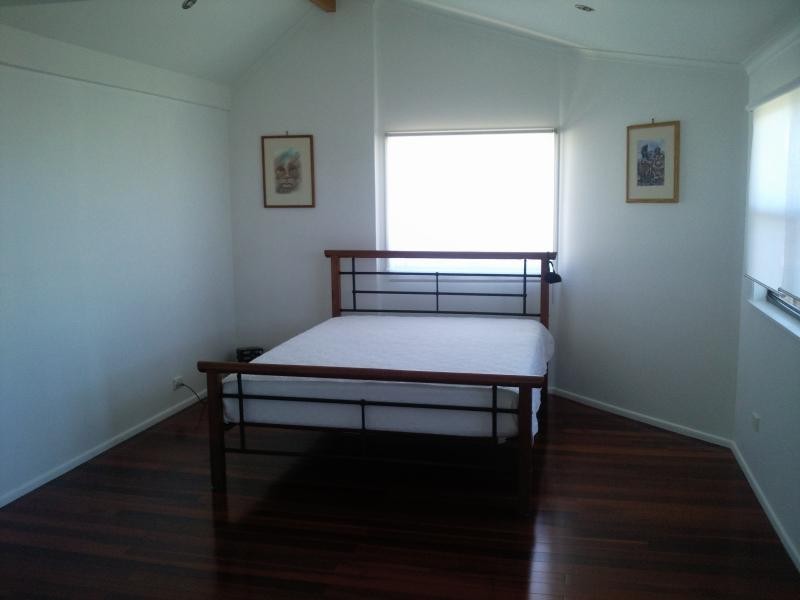 Unit 1/139 Prince Edward Parade, Scarborough QLD 4020
