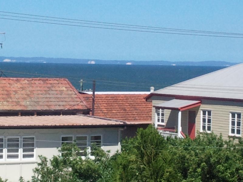 Unit 1/139 Prince Edward Parade, Scarborough QLD 4020