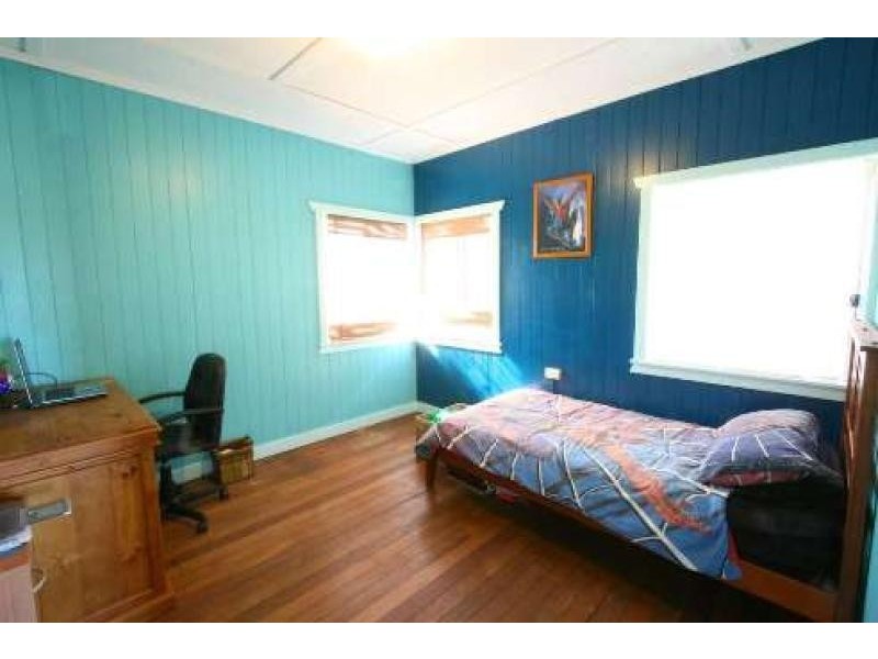 43 ERNEST STREET, Margate QLD 4019