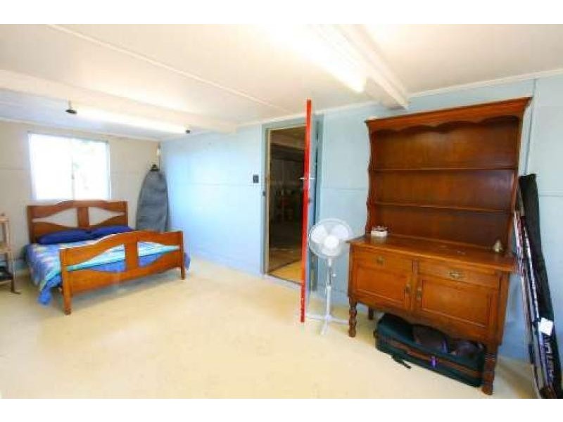 43 ERNEST STREET, Margate QLD 4019