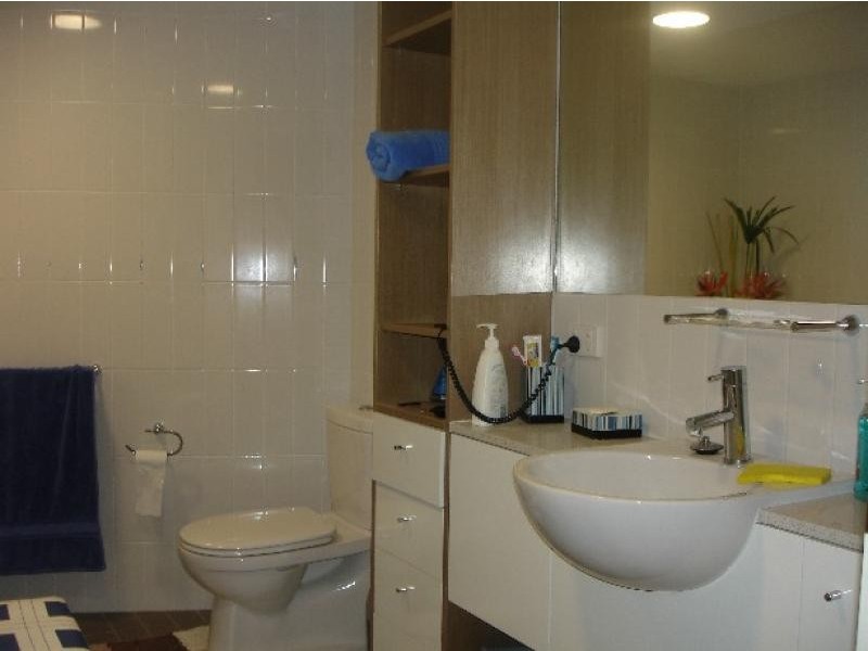 Unit 23/142 Prince Edward Parade, Scarborough QLD 4020