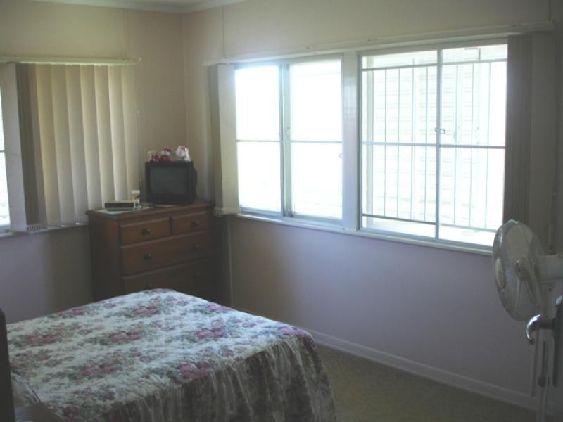 10 WELCH STREET, Clontarf QLD 4019