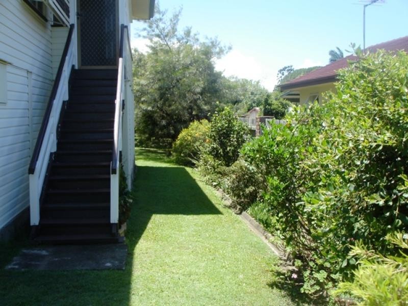 10 WELCH STREET, Clontarf QLD 4019